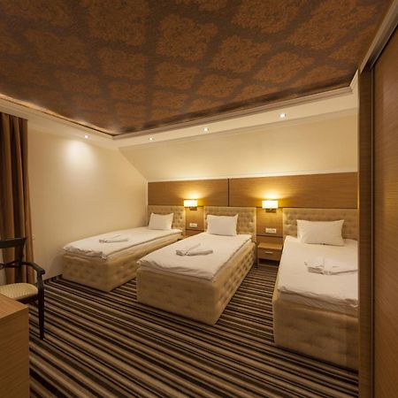 Allegria Hotel Алба-Юлія Номер фото